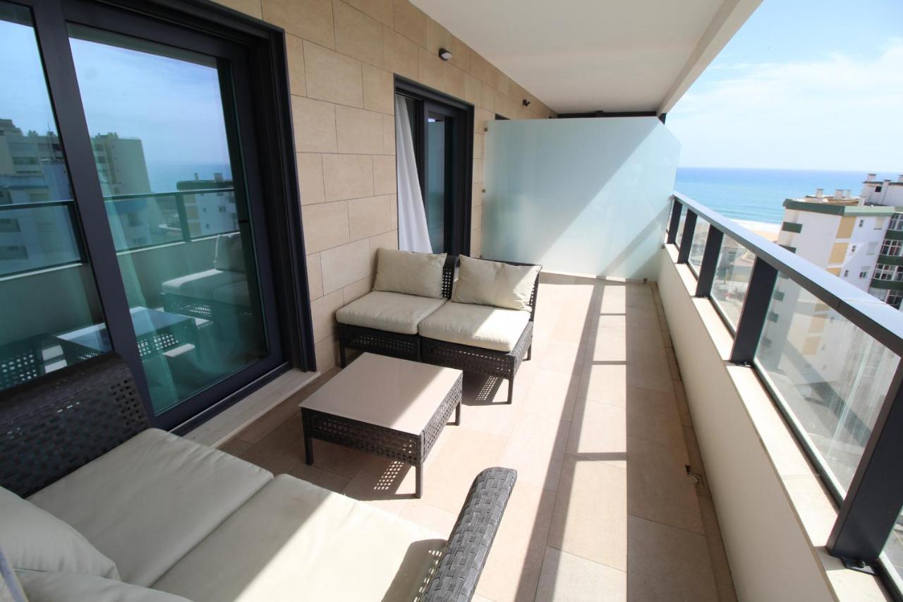 T2 Rocha Prime Sea View Penthouse Apartment